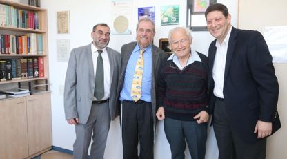 Electro-Optics Expert Prof. Alan Willner Visits JCT