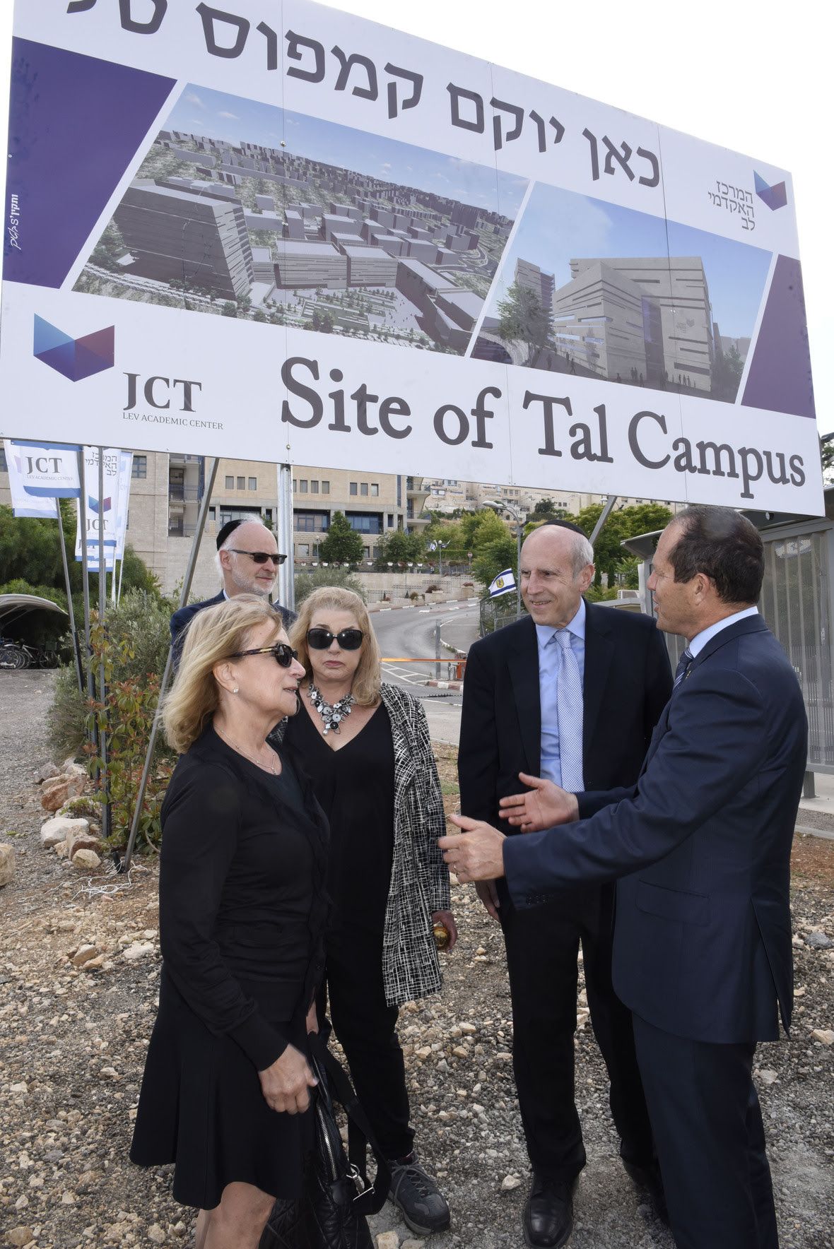 Mayor Nir Barkat with JCT supporters- Rori Cassirer and Ruth Brandt-Spitzer
