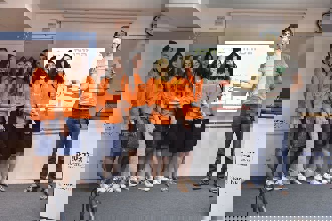 זוכות מקום שני