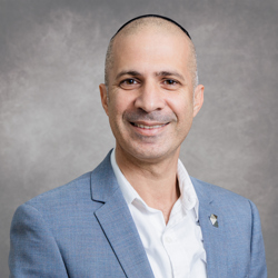 רועי אוהב ציון